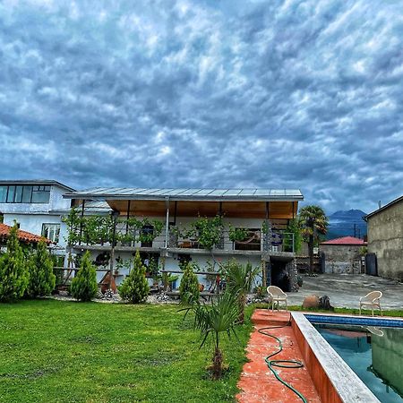 Varga Qwareli Exterior foto